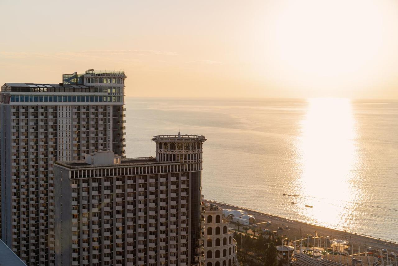 Gc Apartments באטומי מראה חיצוני תמונה